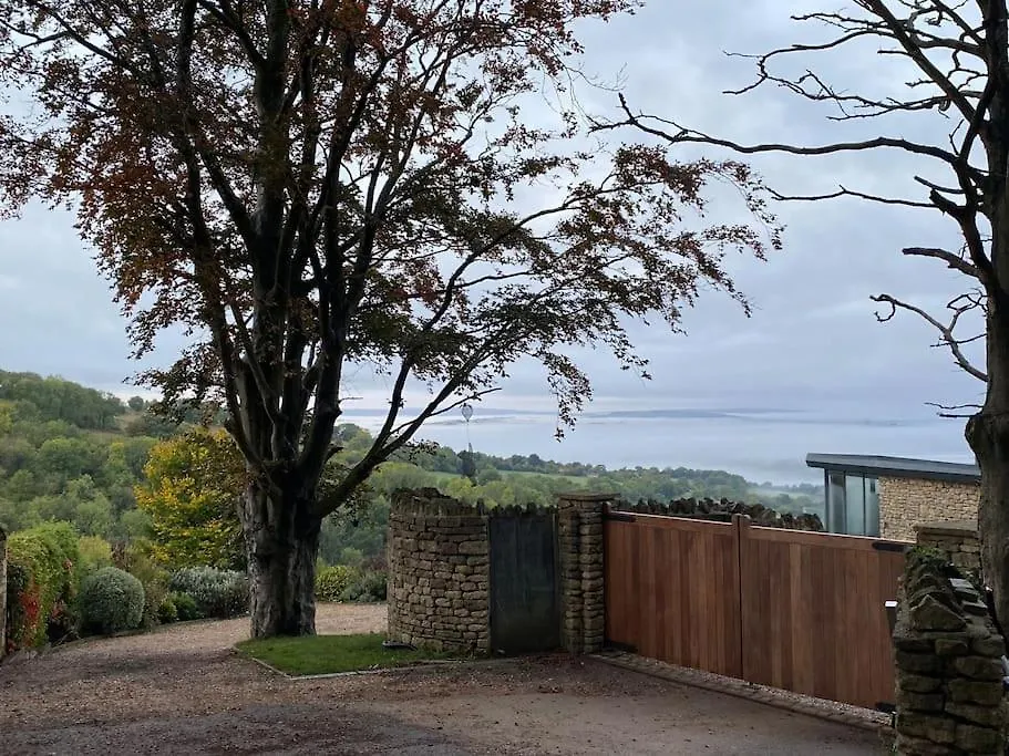 2 Bedroom Apartment With Garden Lansdown Бат 0*,